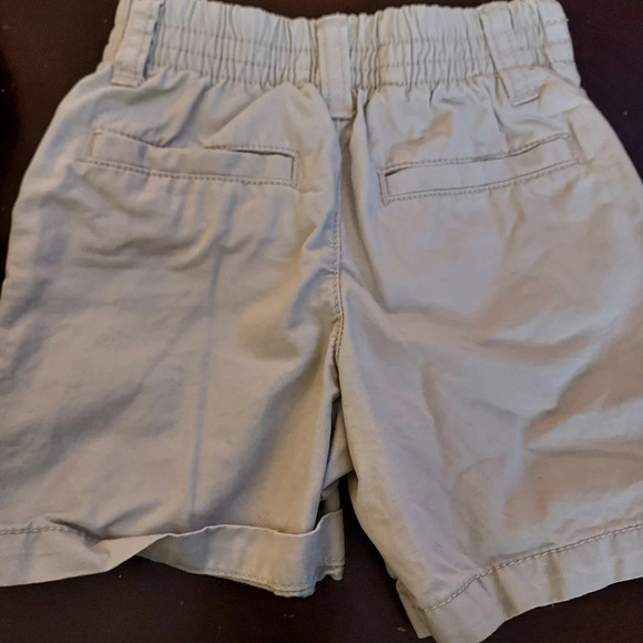 Baby Boy Lot of 2 Shorts - Khaki and Navy Blue in Size 12 - 18 M - Picture 7 of 7